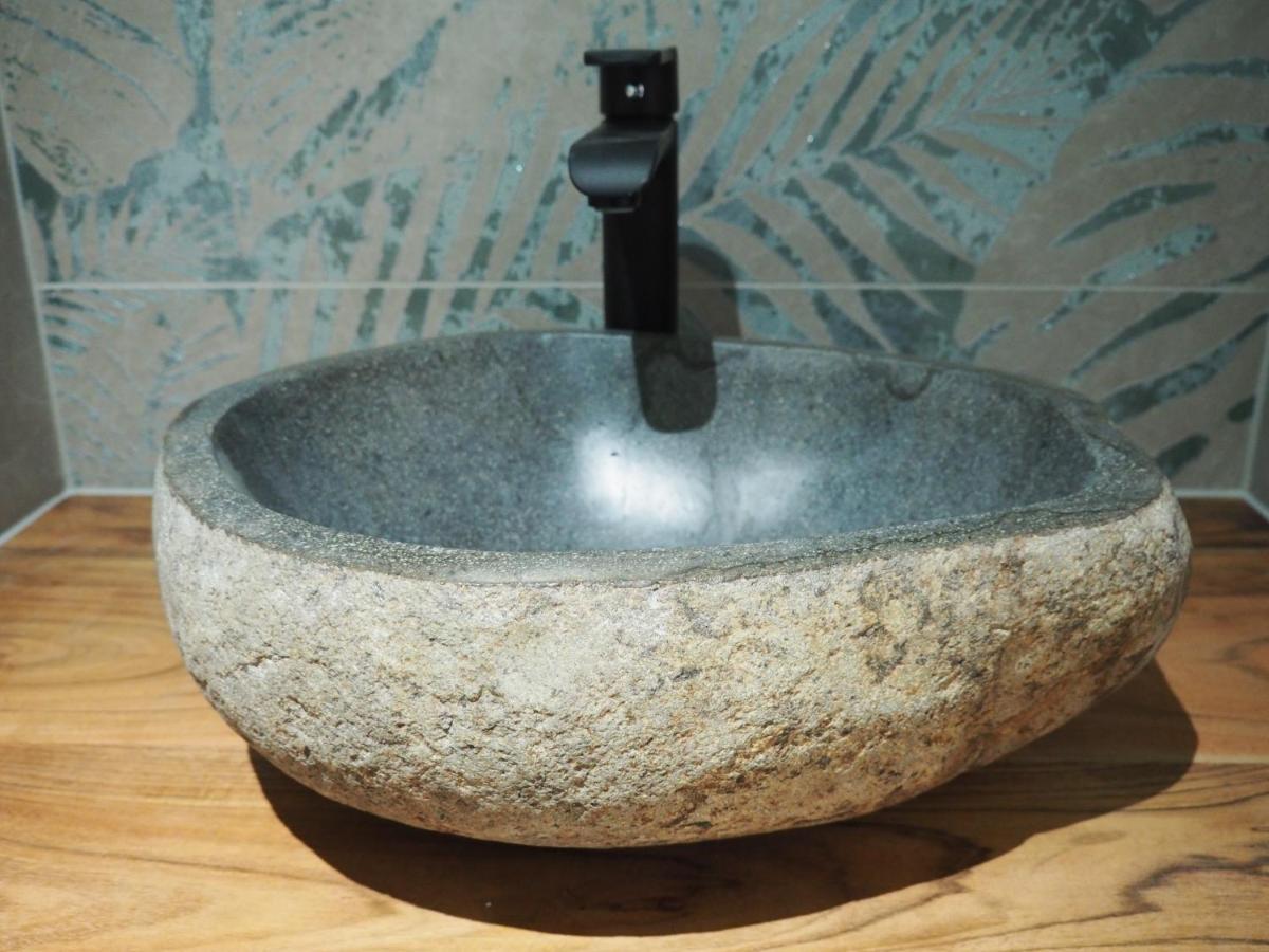 Gite Le Renouveau Avec Jacuzzi Privatif Ban-de-Laveline Luaran gambar